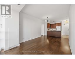 802 - 500 St Clair Avenue W, Toronto, ON M6C1A8 Photo 10