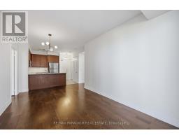 802 - 500 St Clair Avenue W, Toronto, ON M6C1A8 Photo 11