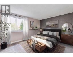 48 Woodglen Court Sw, Calgary, AB T2W4K3 Photo 23
