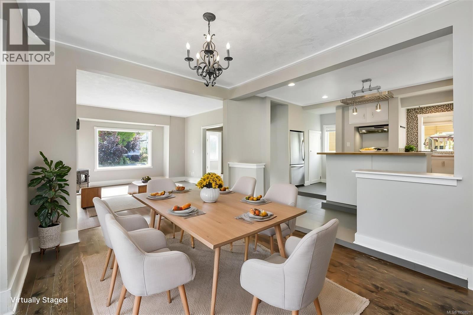 1622 Camosun St - 10
