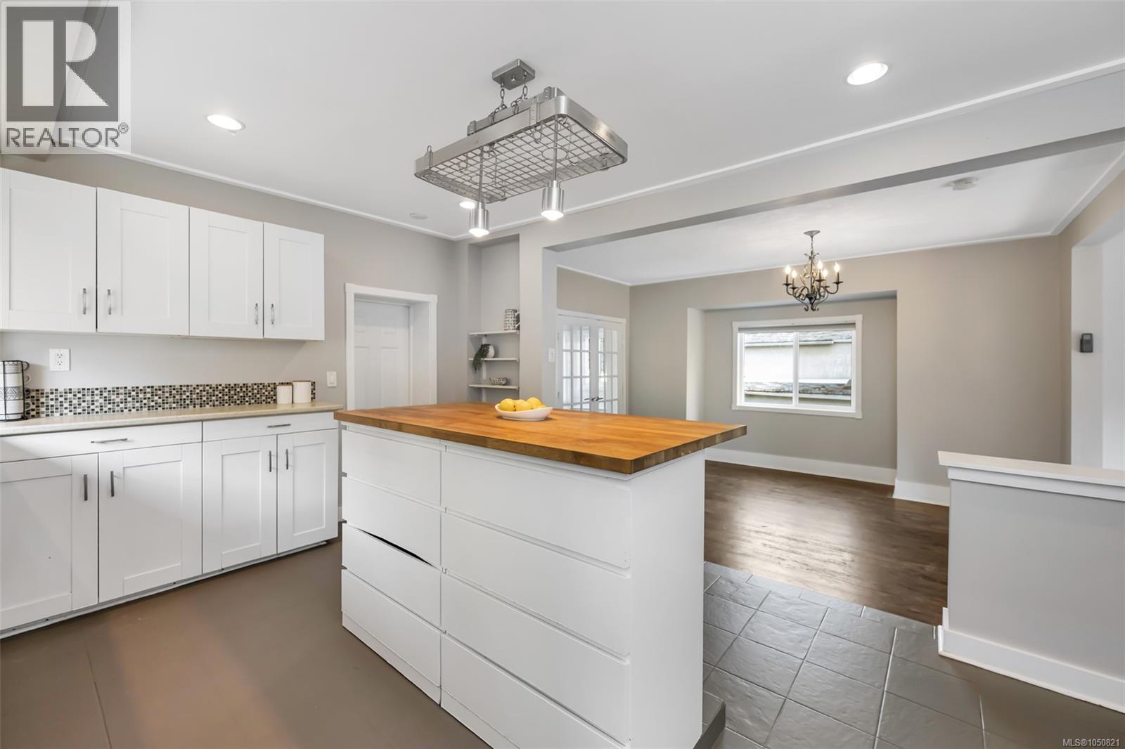 1622 Camosun St - 15