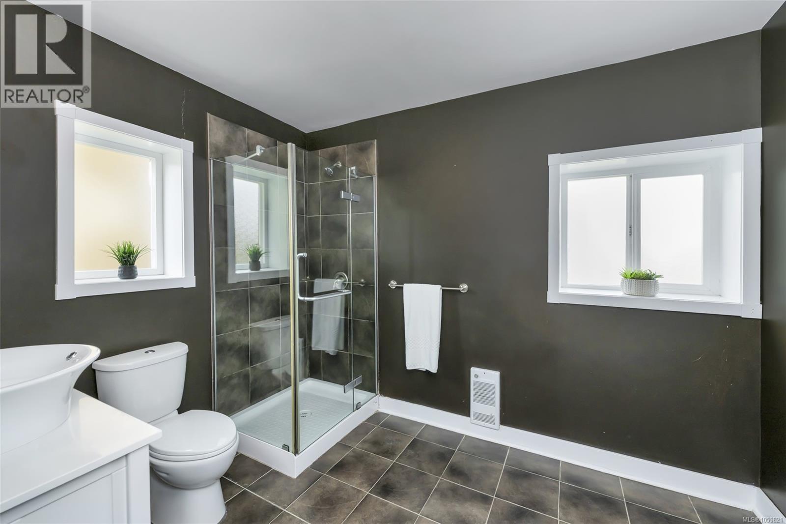 1622 Camosun St - 17