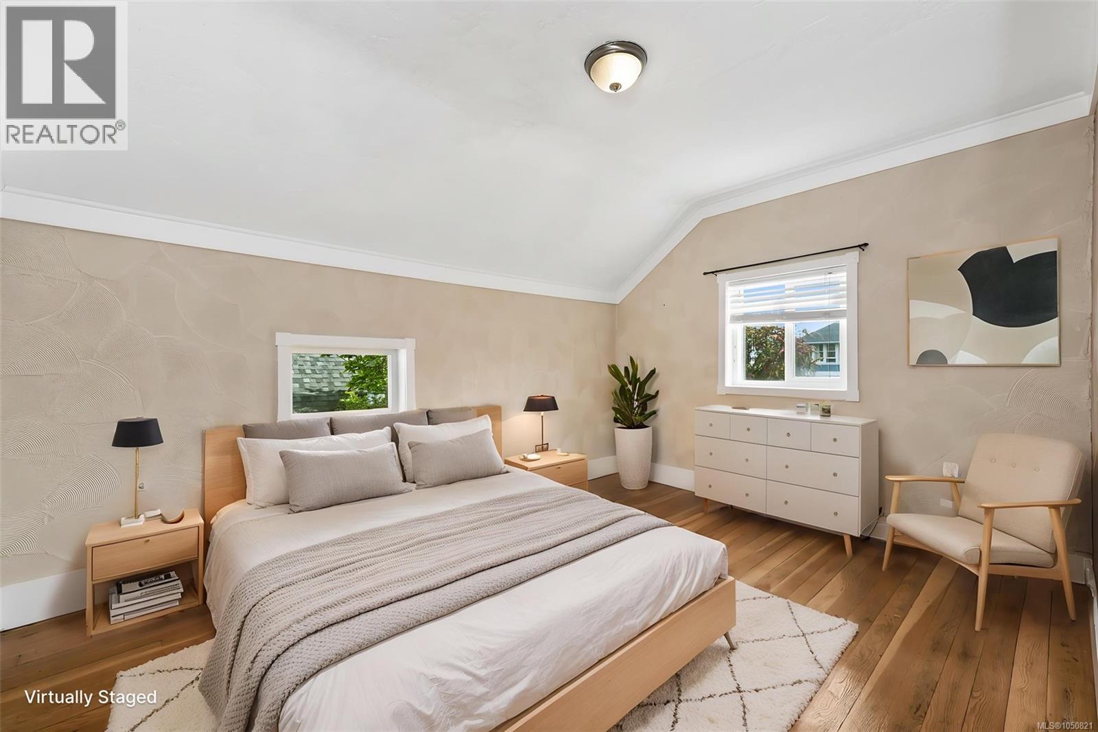  1622 Camosun Street, Victoria