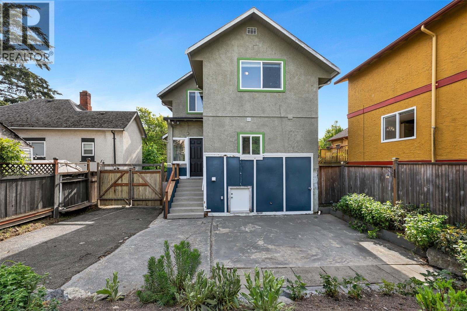 1622 Camosun St - 28