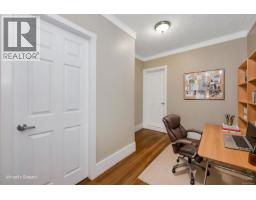 1622 Camosun St, Victoria, BC V8T3E6 Photo 24