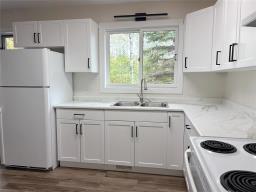 104 Evelyn Drive, Beausejour, MB R0E0C0 Photo 19
