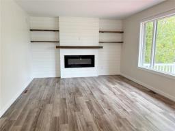 104 Evelyn Drive, Beausejour, MB R0E0C0 Photo 12