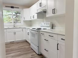 104 Evelyn Drive, Beausejour, MB R0E0C0 Photo 18