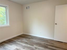 104 Evelyn Drive, Beausejour, MB R0E0C0 Photo 25