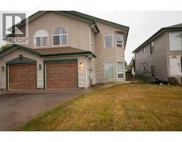 818 Red Crow Boulevard W - photo 1