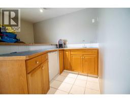 818 Red Crow Boulevard W - photo 29