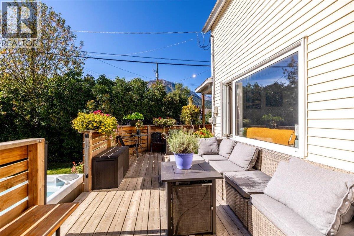 1112 2ND Avenue - 39