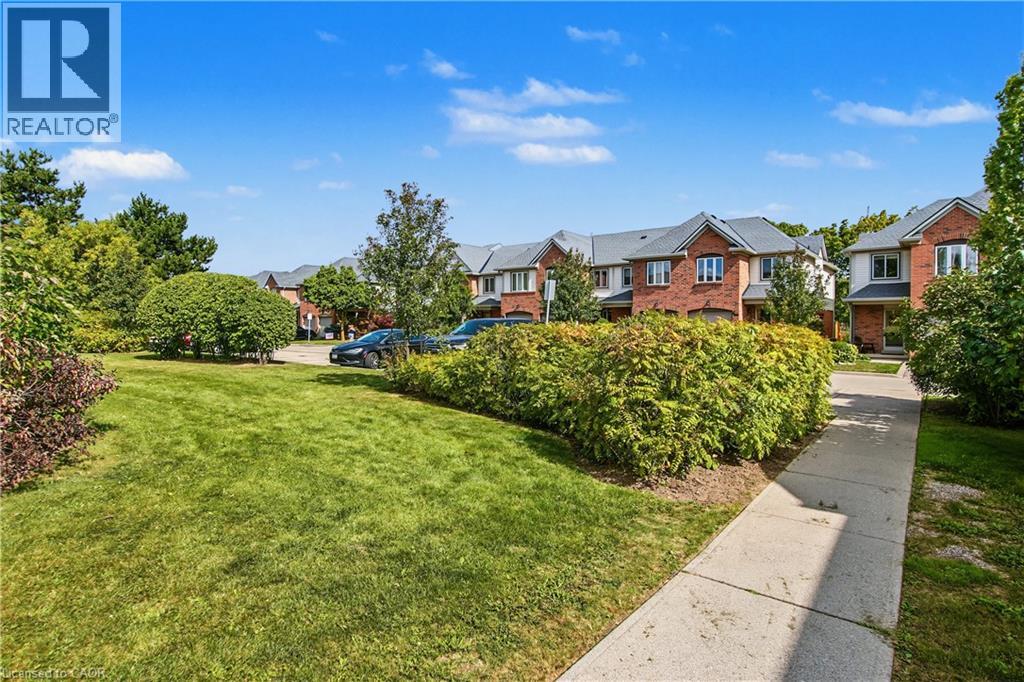 #7 2940 HEADON FOREST Drive - Image 35