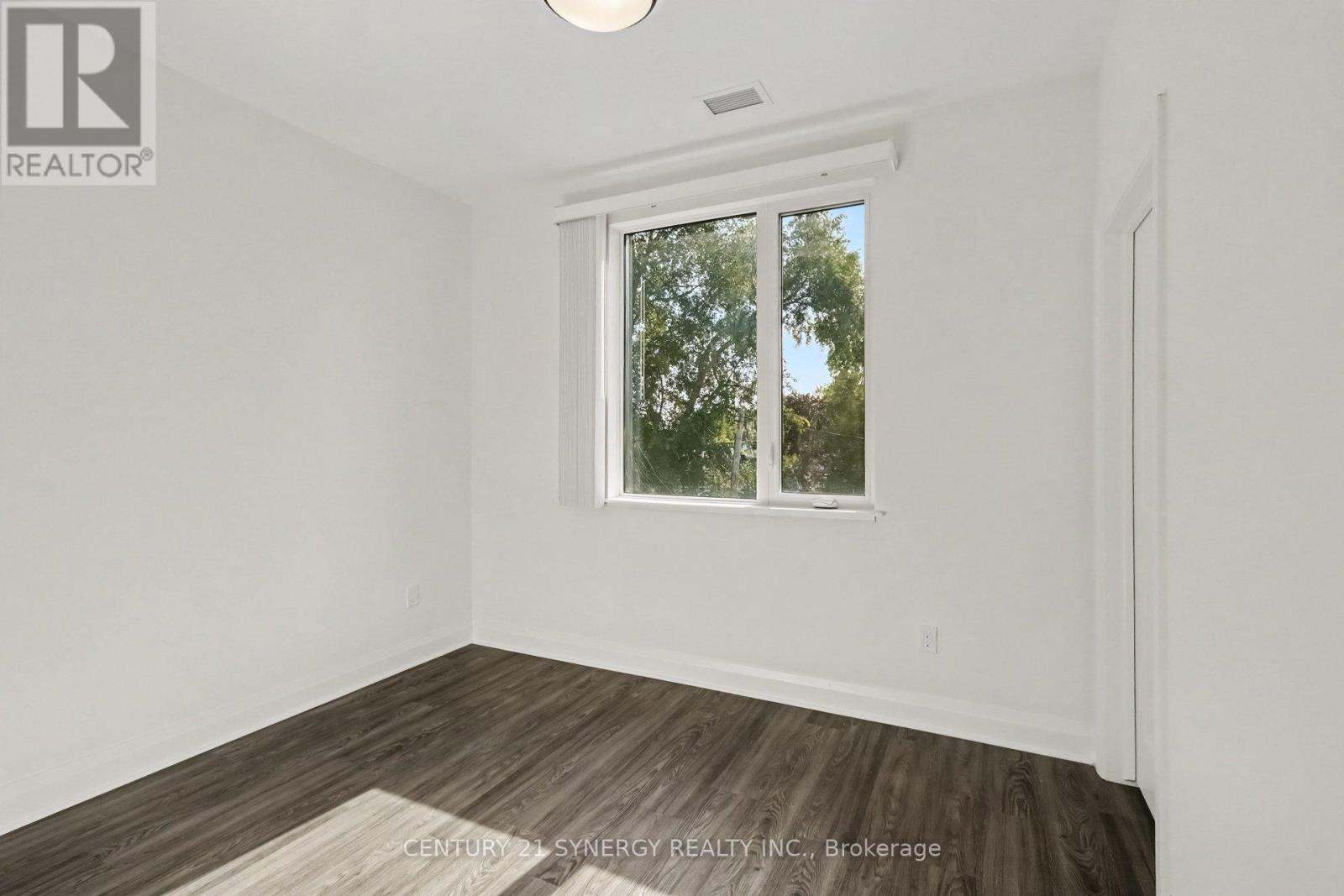 3F - 40 MCGILL STREET S, Smiths Falls — photo 9
