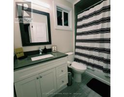 33 Tresher Court, Ajax, ON L1T2N3 Photo 18
