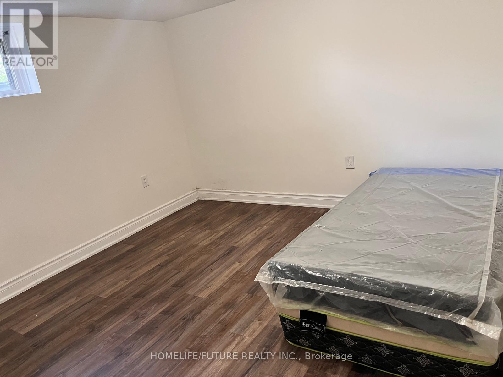 BSMT - 229 FLORA DRIVE, Toronto (Dorset Park) — photo 5