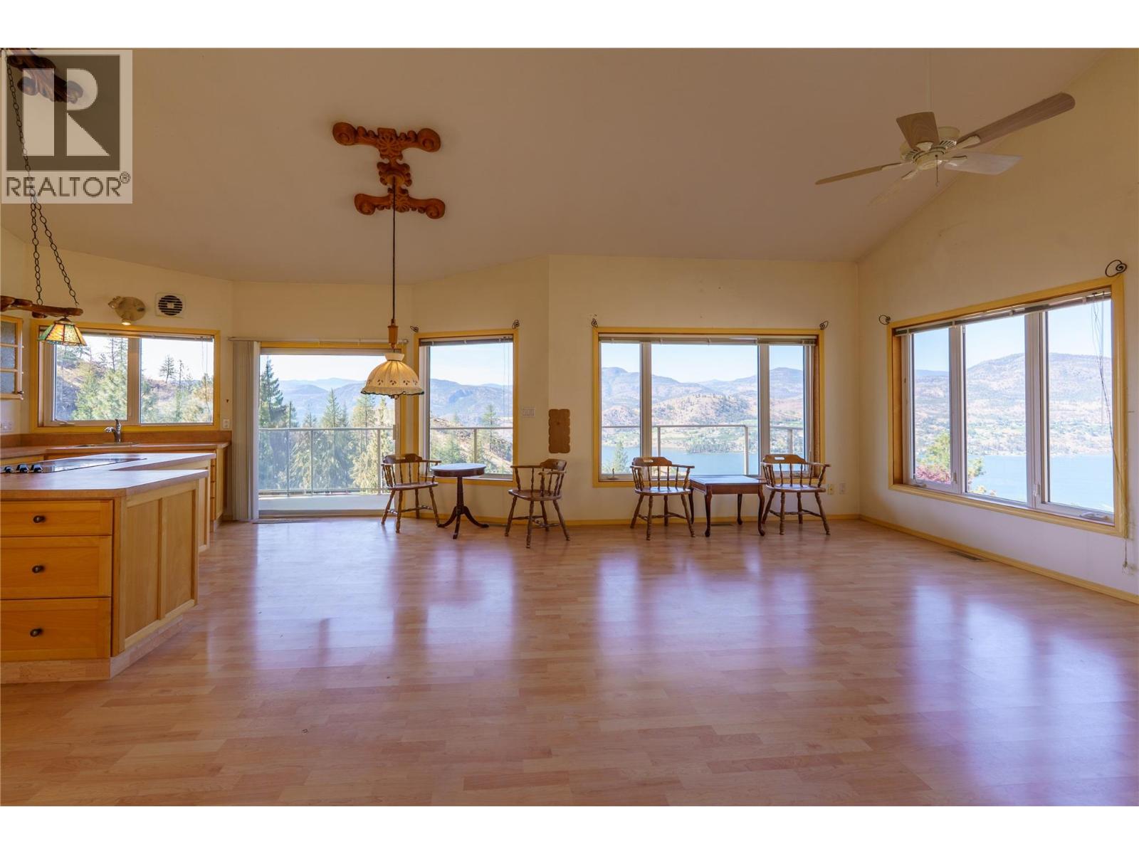 437 Matheson Road - 16