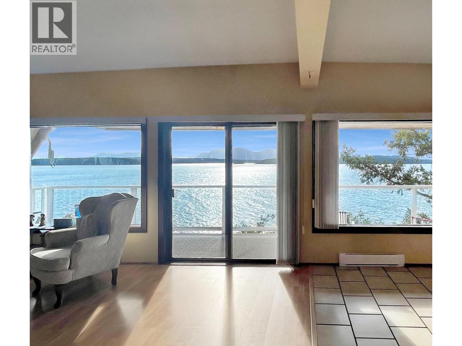 315 DEACON LANE, Galiano Island