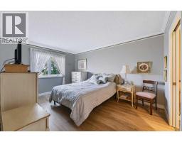 36, 140 Strathaven Circle SW - photo 27