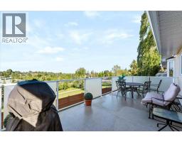 36, 140 Strathaven Circle SW - photo 26