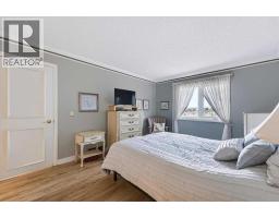 36, 140 Strathaven Circle SW - photo 28