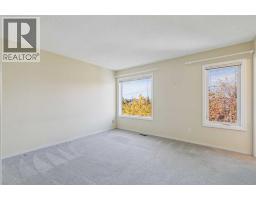 Recreational, Games room - 912 Woodbine Boulevard Sw, Calgary, AB T2W5Y7 Photo 16