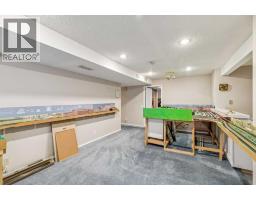 912 Woodbine Boulevard Sw, Calgary, AB T2W5Y7 Photo 28
