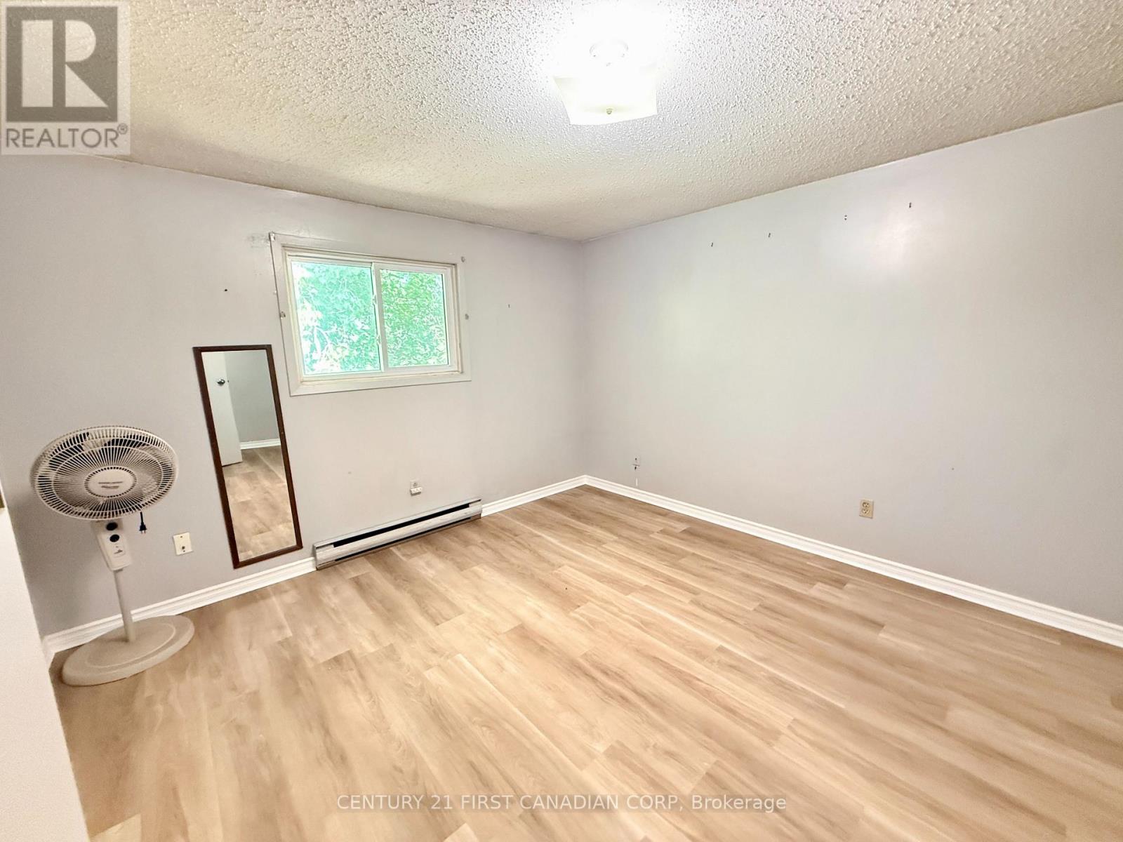 24 - 311 VESTA ROAD, London East (East A) — photo 8