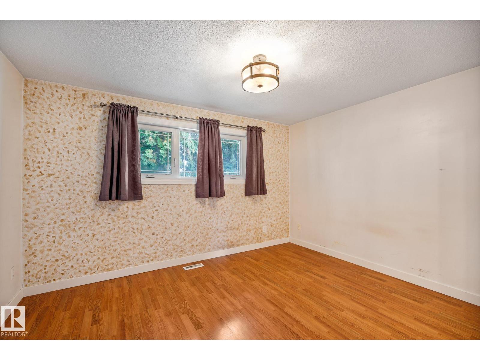 52 BELLEVILLE AV NW - Image 22