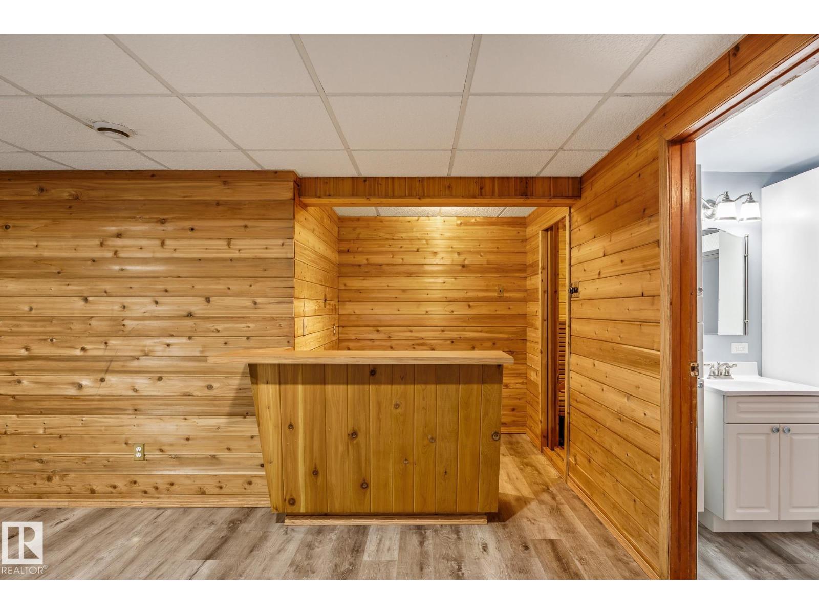 52 BELLEVILLE AV NW - Image 37