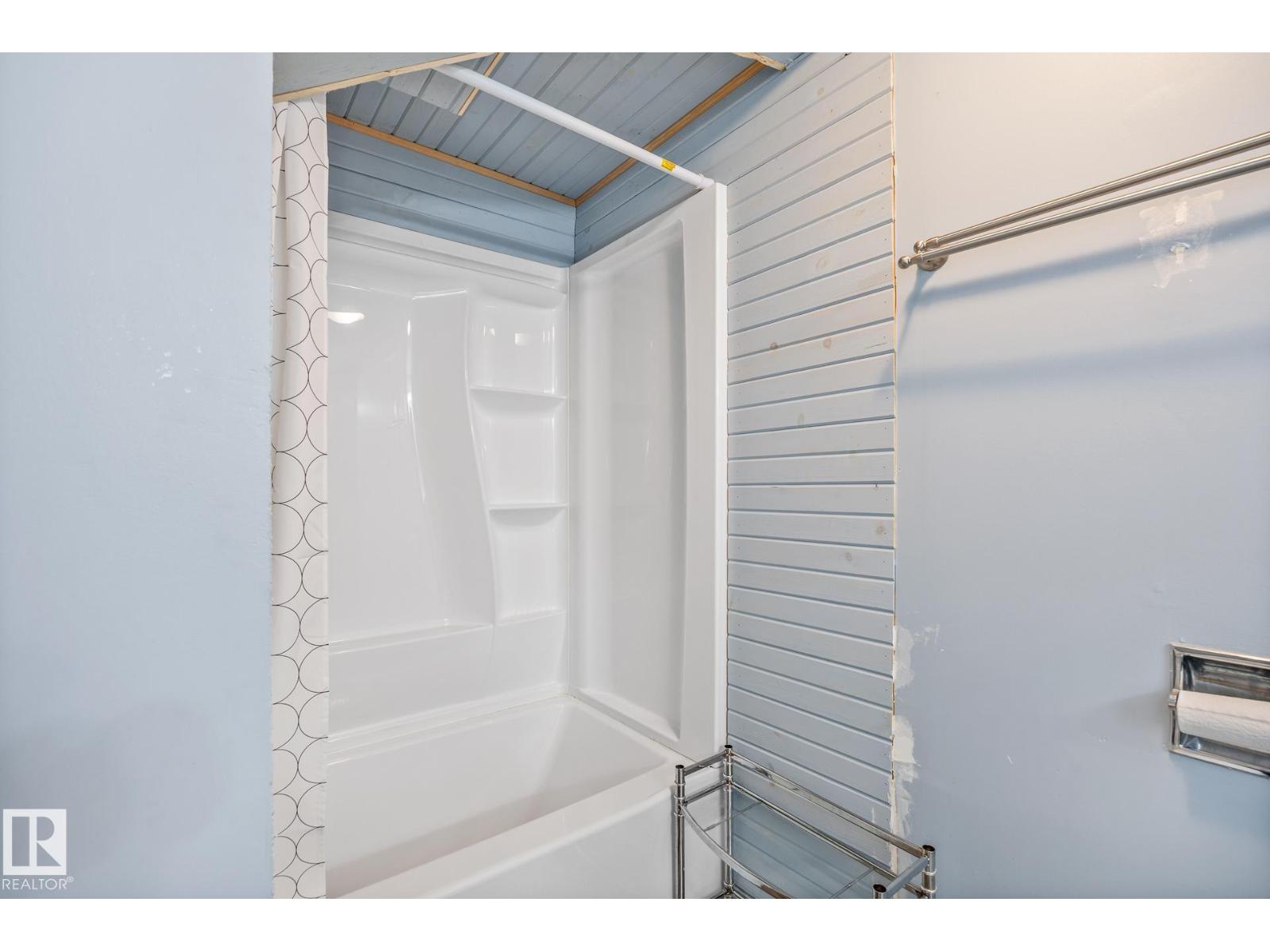 52 BELLEVILLE AV NW - Image 41