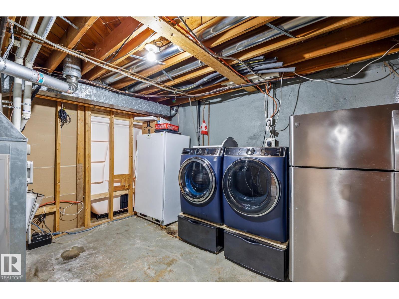 52 BELLEVILLE AV NW - 44