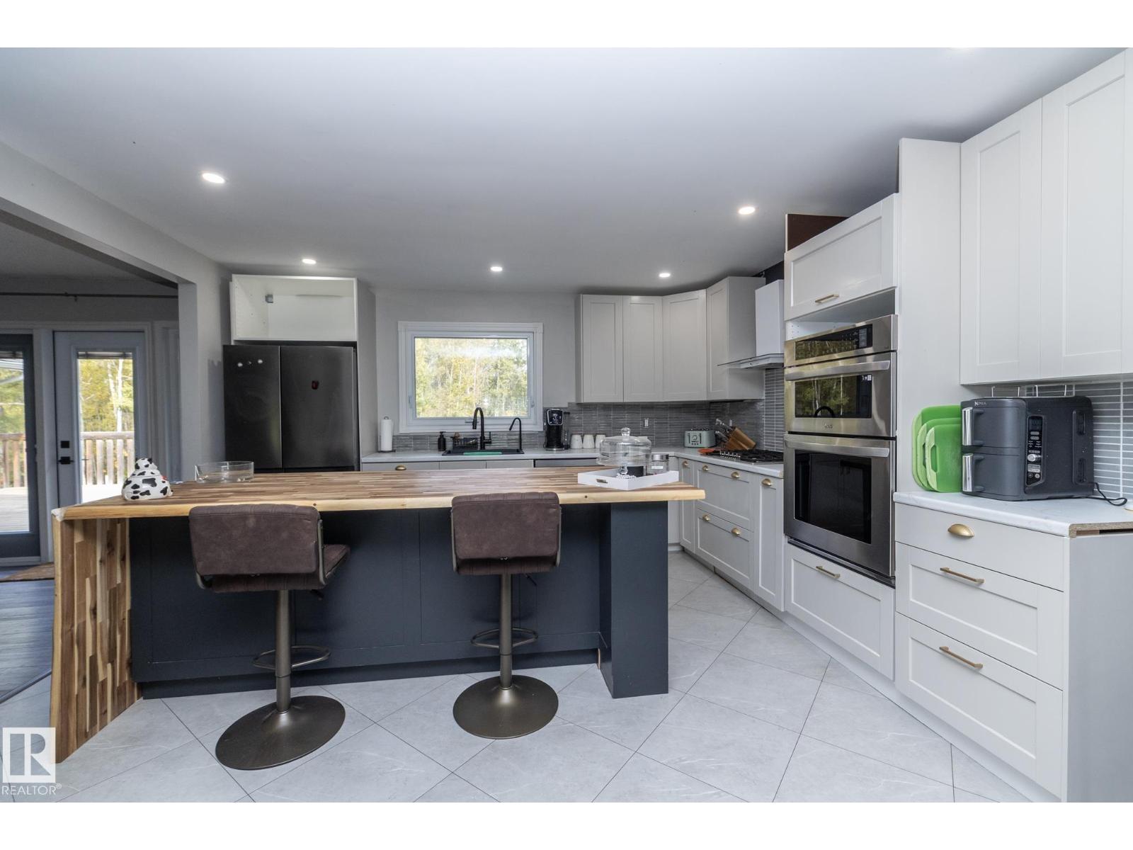#2 – 53111 Rge Road 21, Crystal Meadows — photo 12 of 30: Property photo