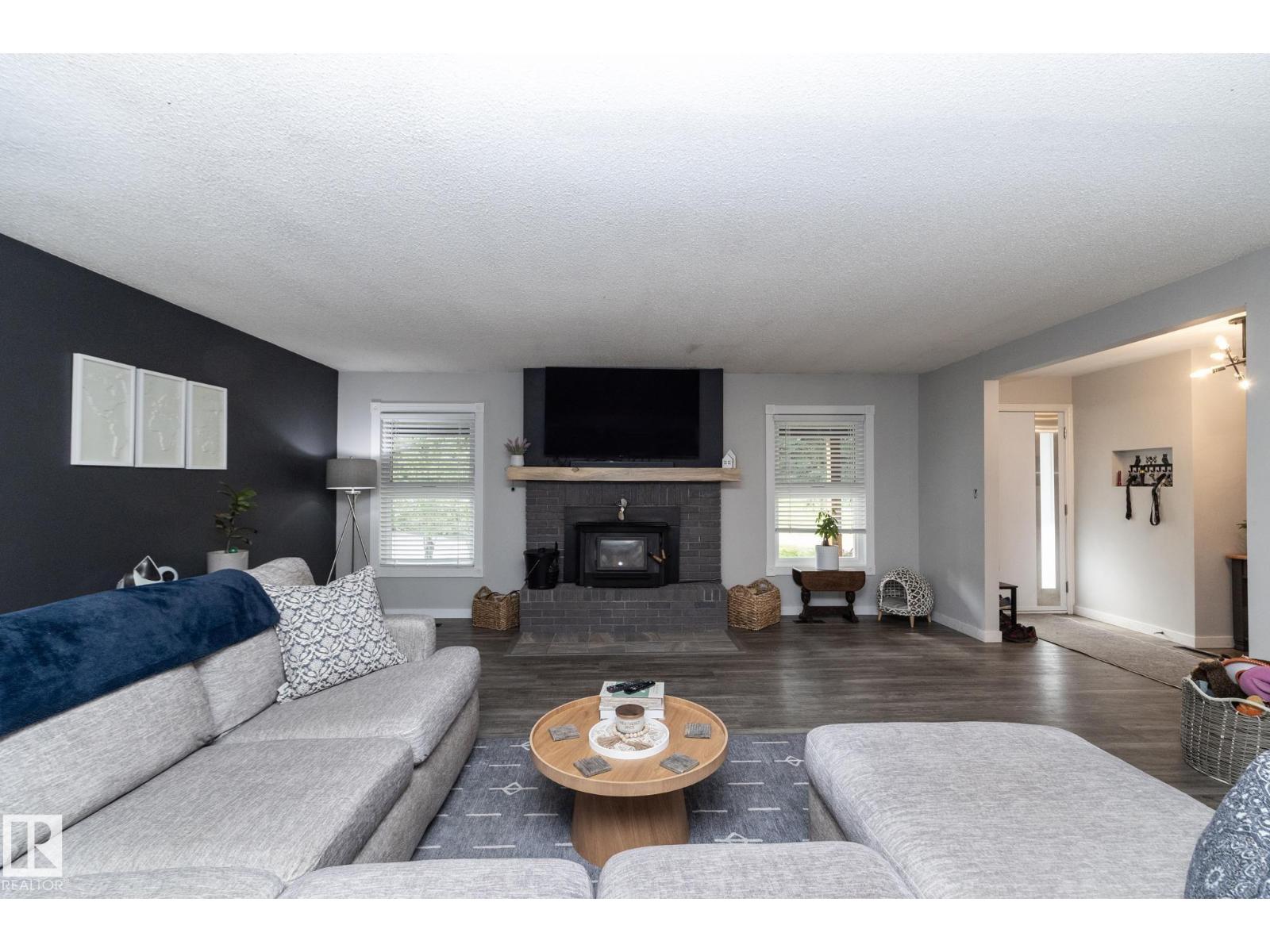 #2 – 53111 Rge Road 21, Crystal Meadows — photo 4 of 30: Property photo