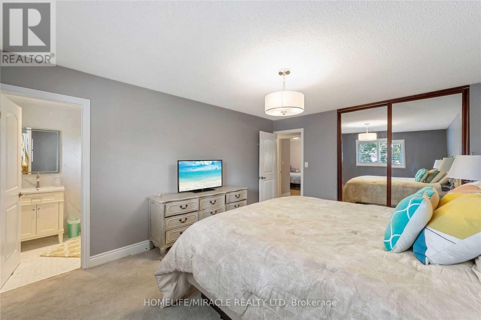 19 Bruntsfield Street, Clarington, ON photo 14