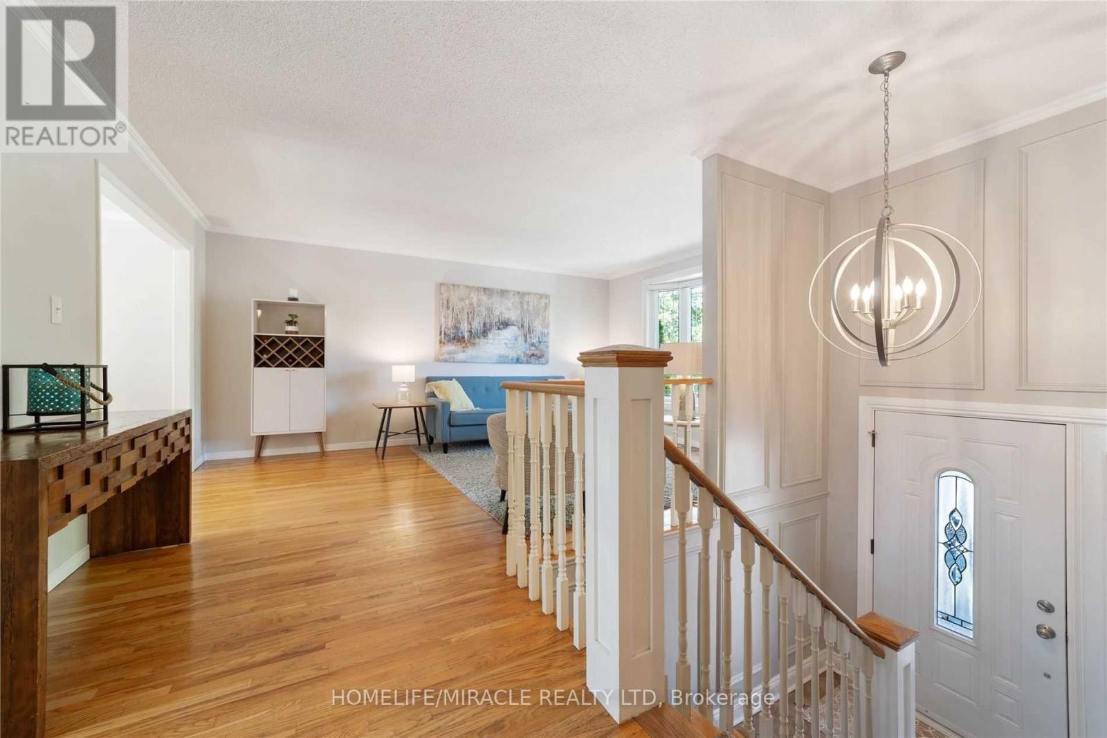 19 BRUNTSFIELD STREET, Clarington (Courtice) — photo 9