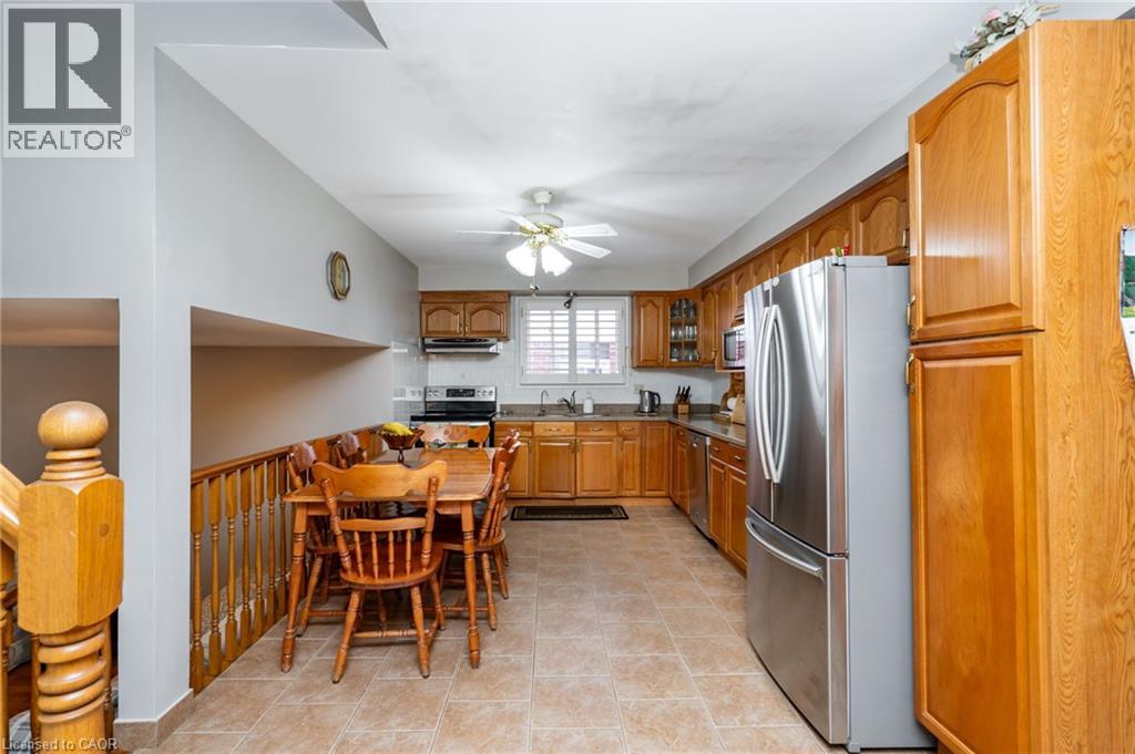 437 EAGLEWOOD Drive, Hamilton — photo 9