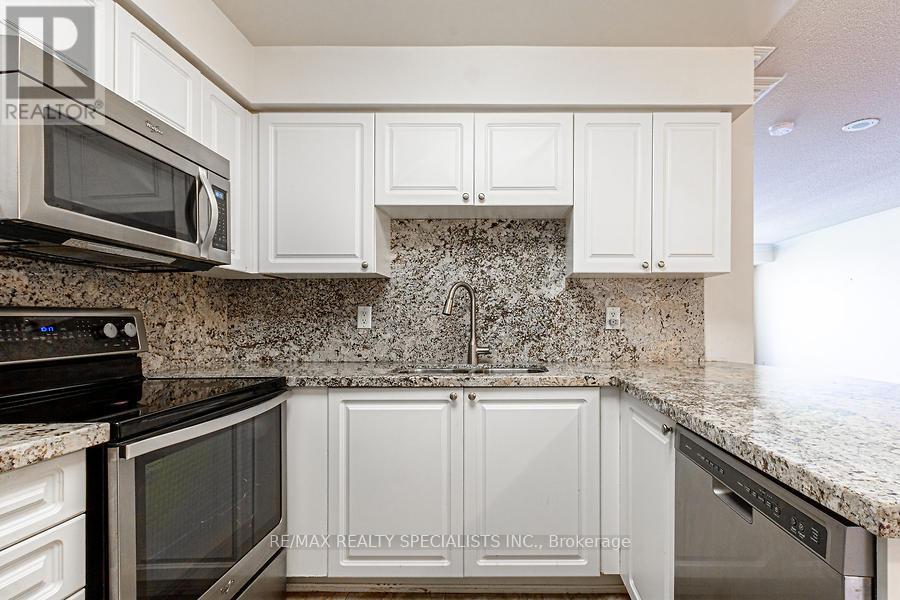 2320 - 25 KINGSBRIDGE GARDEN CIRCLE, Mississauga (Hurontario) — photo 9