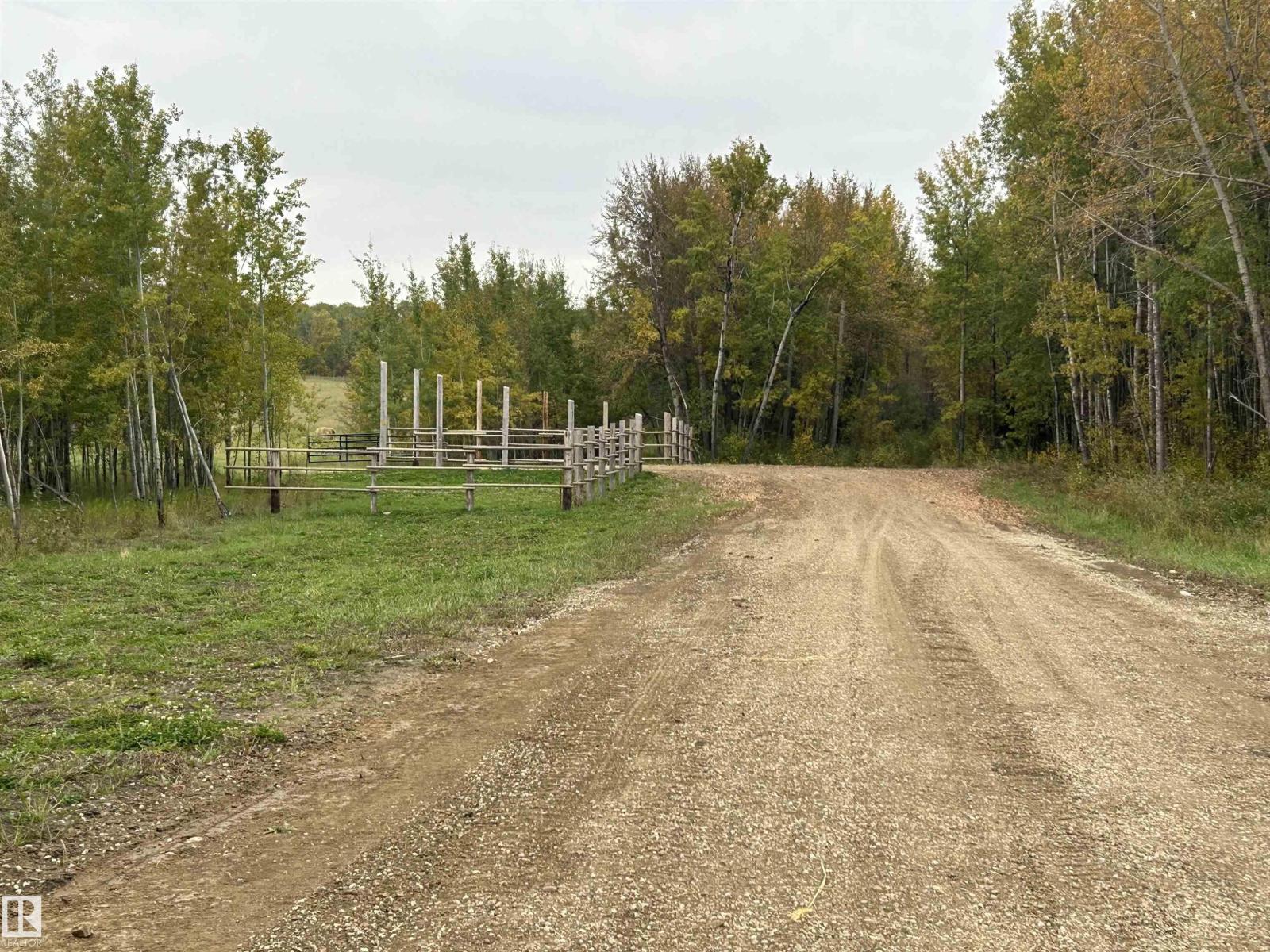 RR 20 TWP 544, Rural Lac Ste. Anne County, Alberta, T0E1G0, Rural Lac Ste. Anne County, Alberta — photo 3 of 5