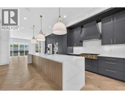 924 33A Street NW - photo 8