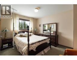 3439 Mciver Road, West Kelowna, BC V4T1H7 Photo 28