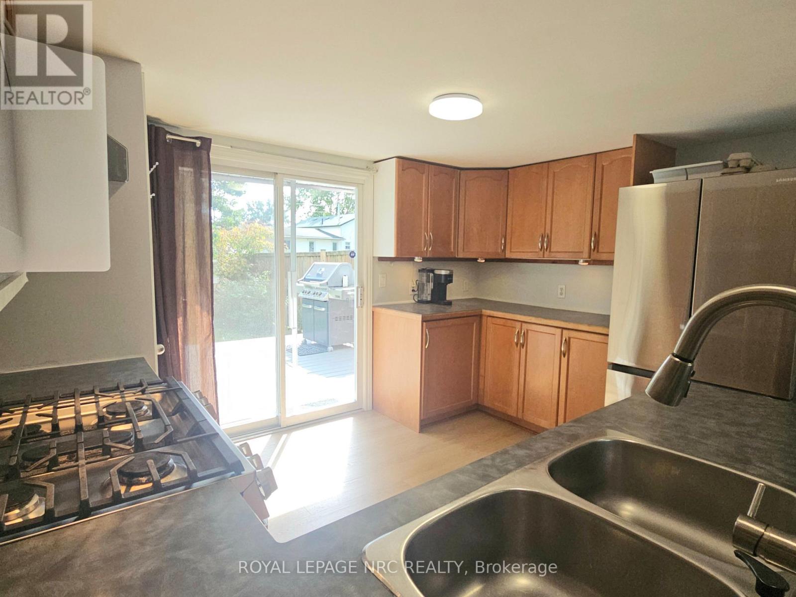 3093 HYMAN AVENUE, Fort Erie (Ridgeway) — photo 8