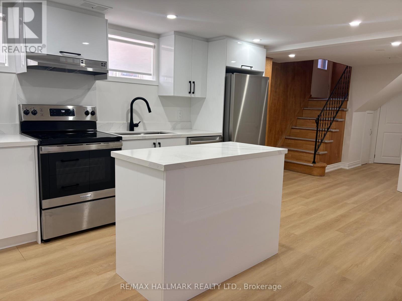 LOWER - 67 SASKATOON DRIVE, Toronto (Kingsview Village-The Westway) — photo 4