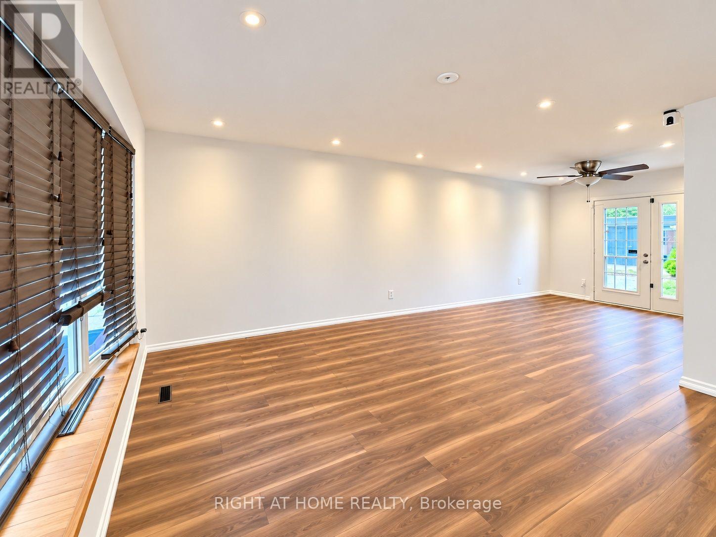 UPPER - 2201 BRIDGE ROAD, Oakville (WO West) — photo 2