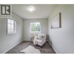 226 Maitland Street, Kitchener, ON N2R1Z1 Photo 32
