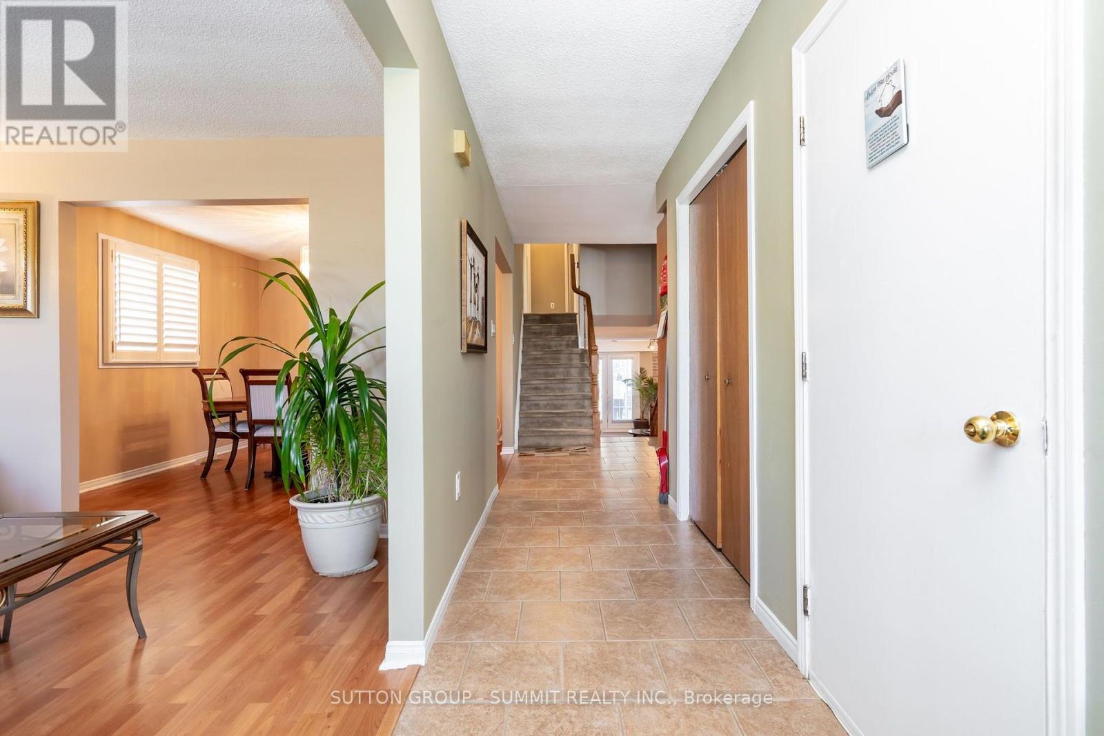 437 EAGLEWOOD DRIVE, Hamilton (Eleanor) — photo 3