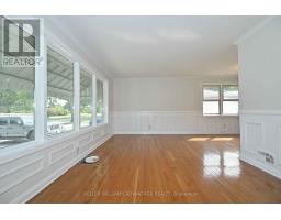 Living room - 936 Somerville Street, Oshawa, ON L1G4J7 Photo 6