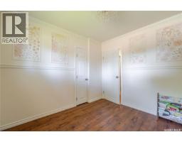 1048 11th Avenue Nw, Moose Jaw, SK S6H4L5 Photo 22