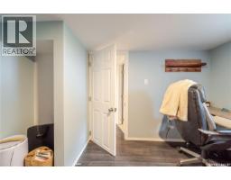 1048 11th Avenue Nw, Moose Jaw, SK S6H4L5 Photo 38
