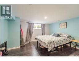1048 11th Avenue Nw, Moose Jaw, SK S6H4L5 Photo 31